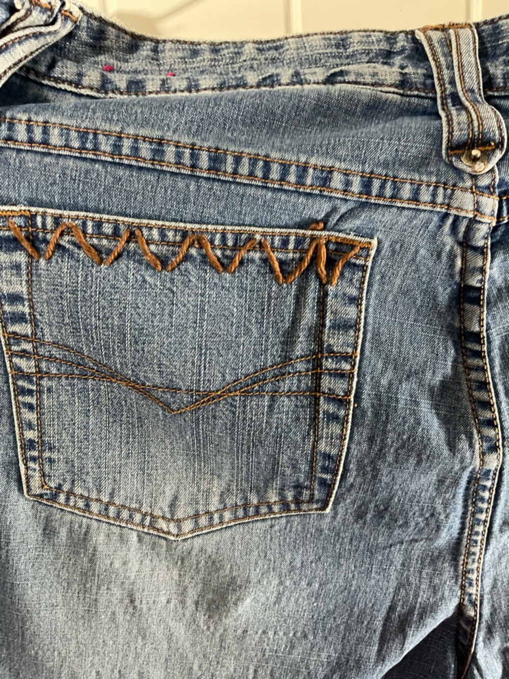 Zana Di Light Blue Flare Jeans with Zigzag Stitch Panels - Picture 10 of 13